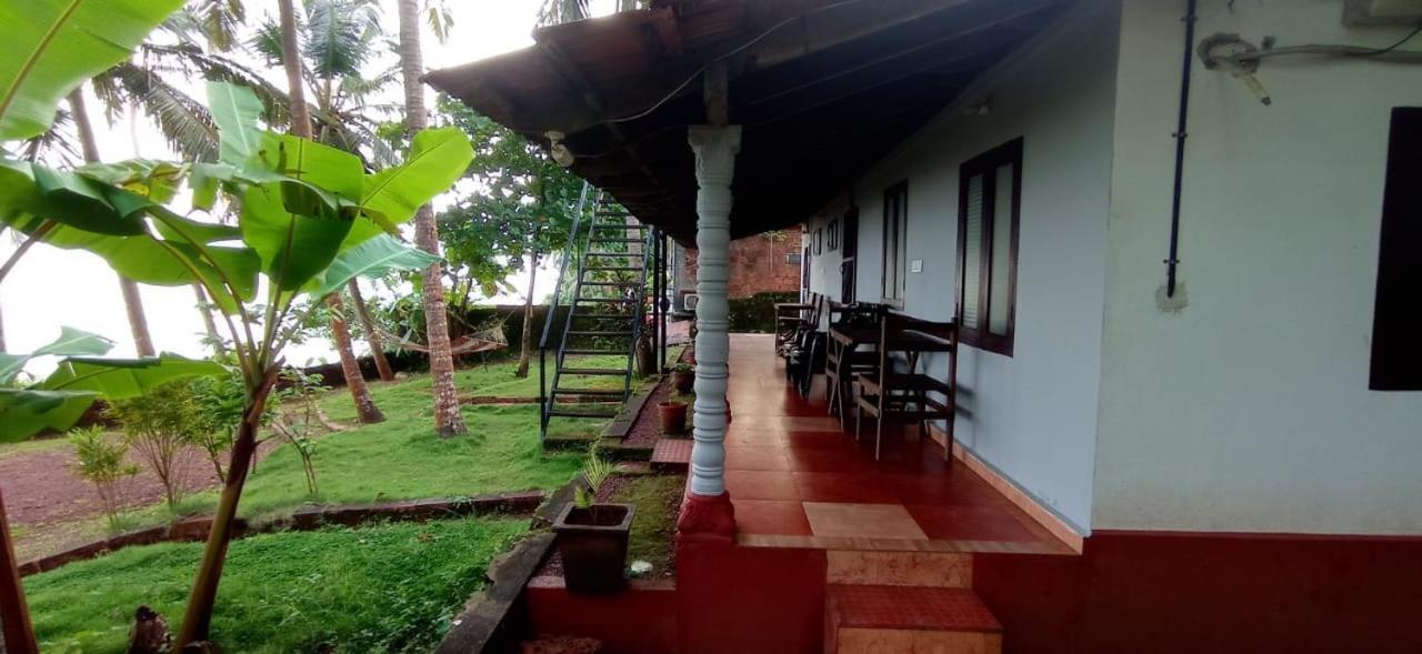 Perch By The Sea Cananor Exterior foto