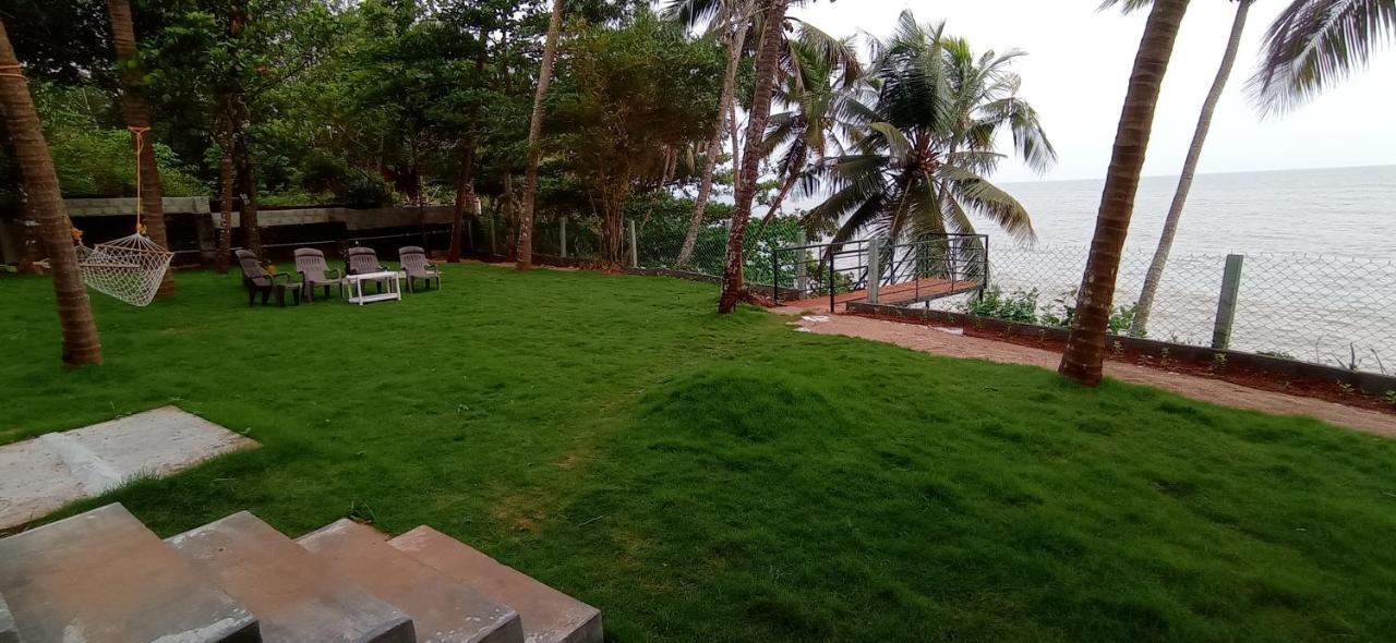 Perch By The Sea Cananor Exterior foto
